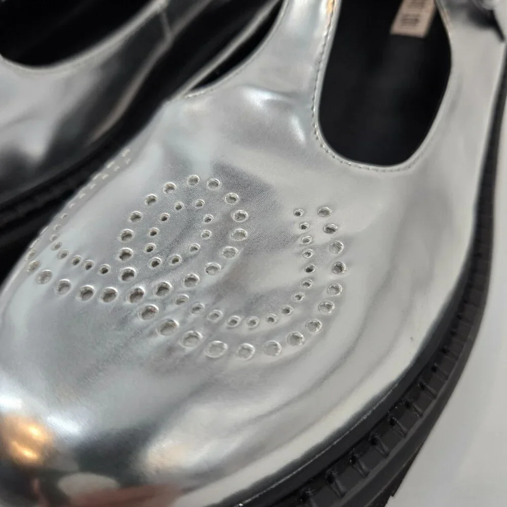 Anthro Bibi Lou Cathy Silver Chunky T-Strap Mary Janes Women's Size US 9 EU 39